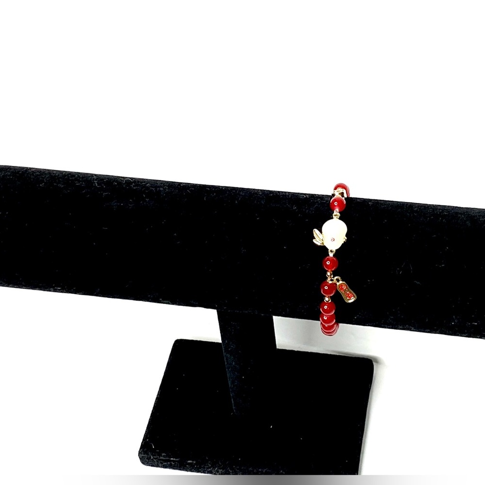 Lucky Charm Rabbit Bracelet - Picture 3 of 3